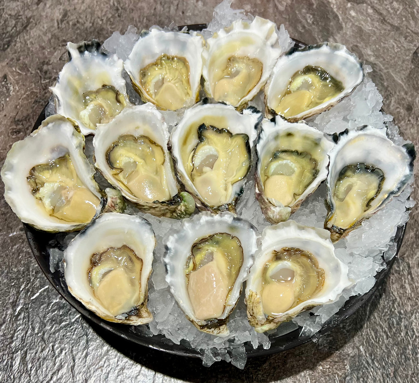 Oysters Sydney Rock per dozen