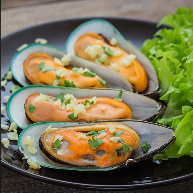 Mussels NZ Green Shell Half Shell 1kg pack