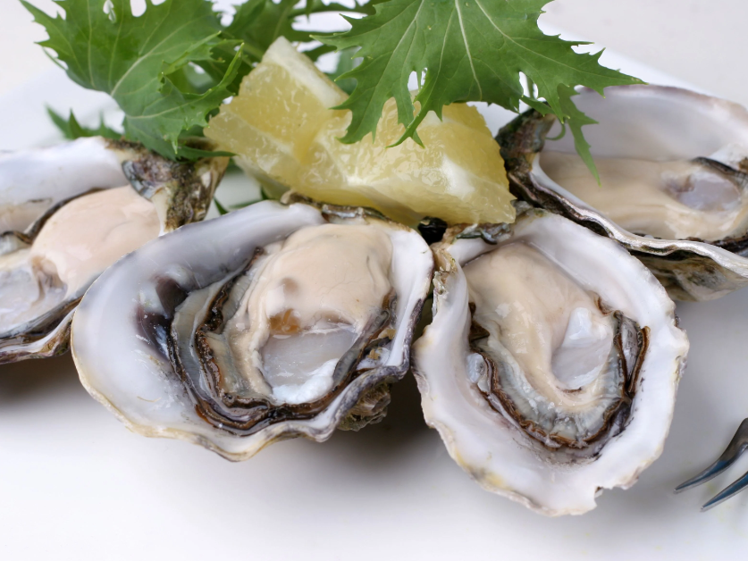 Oysters Pacific Jumbo per 1/2 Dozen