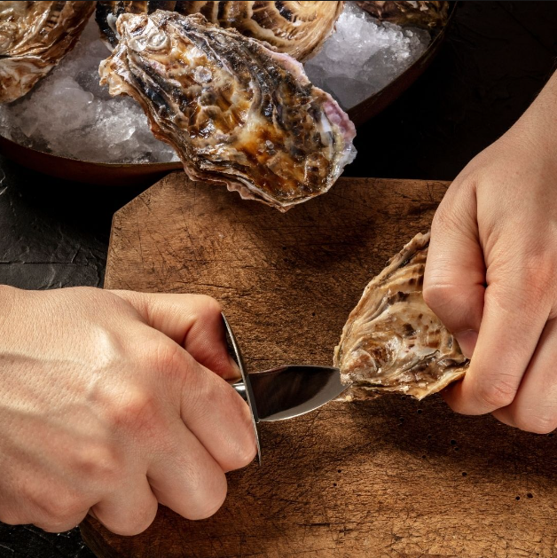 oysters unshucked per dozen