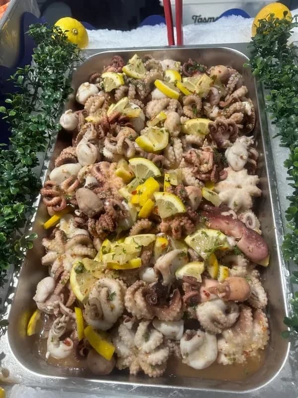 Gold Coast Seafood BBQ Trends 2026: What Locals Are Cooking