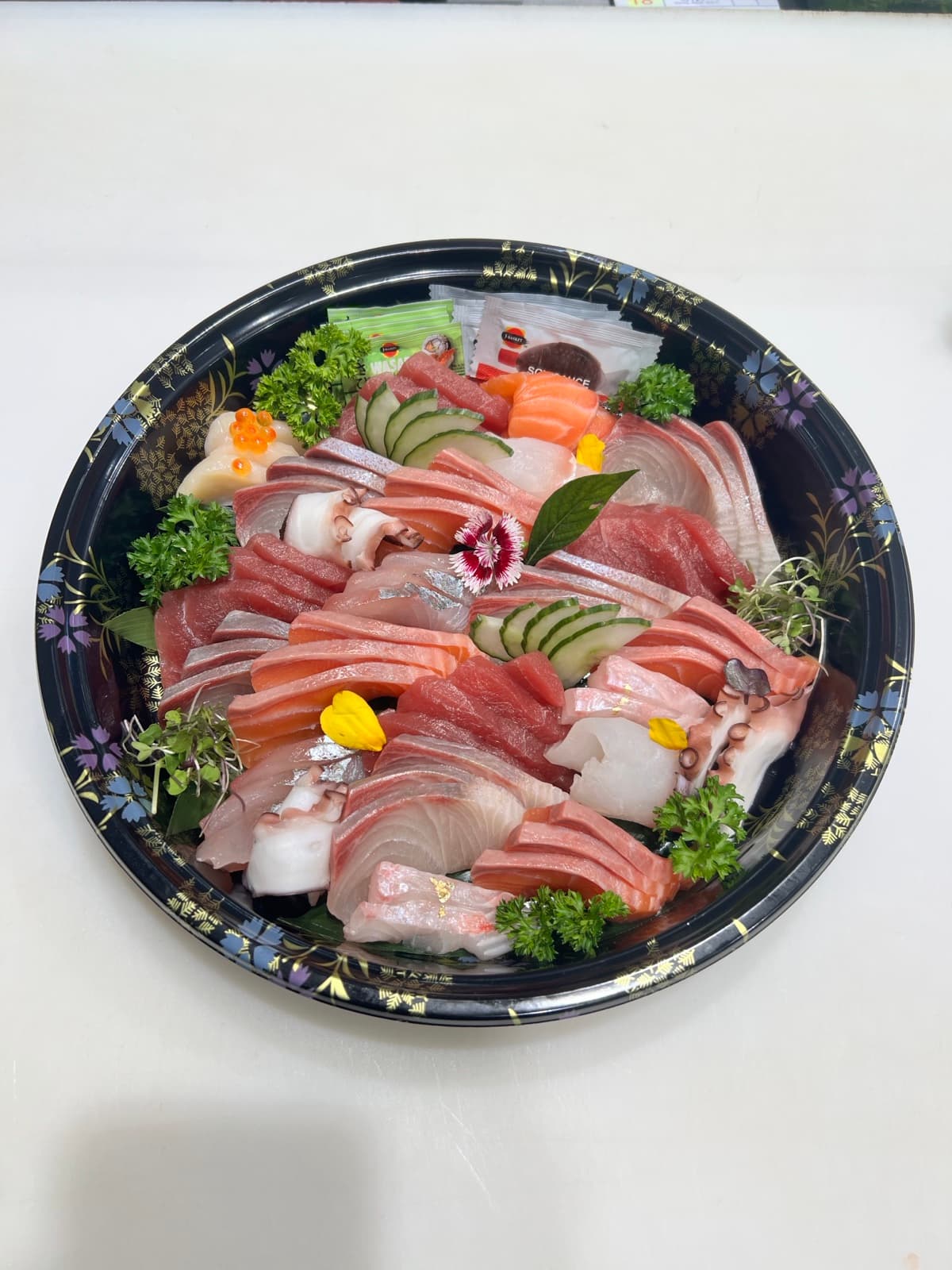 Sashimi Platter (Small)
