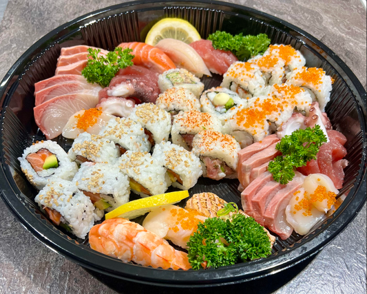 Sushi / Sashimi Platter.